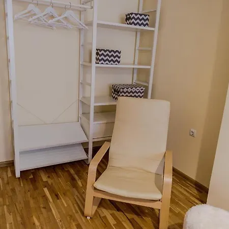 Апартамент Apartament Viking Варна