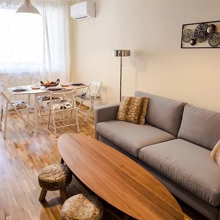 Апартамент Apartament Viking Варна